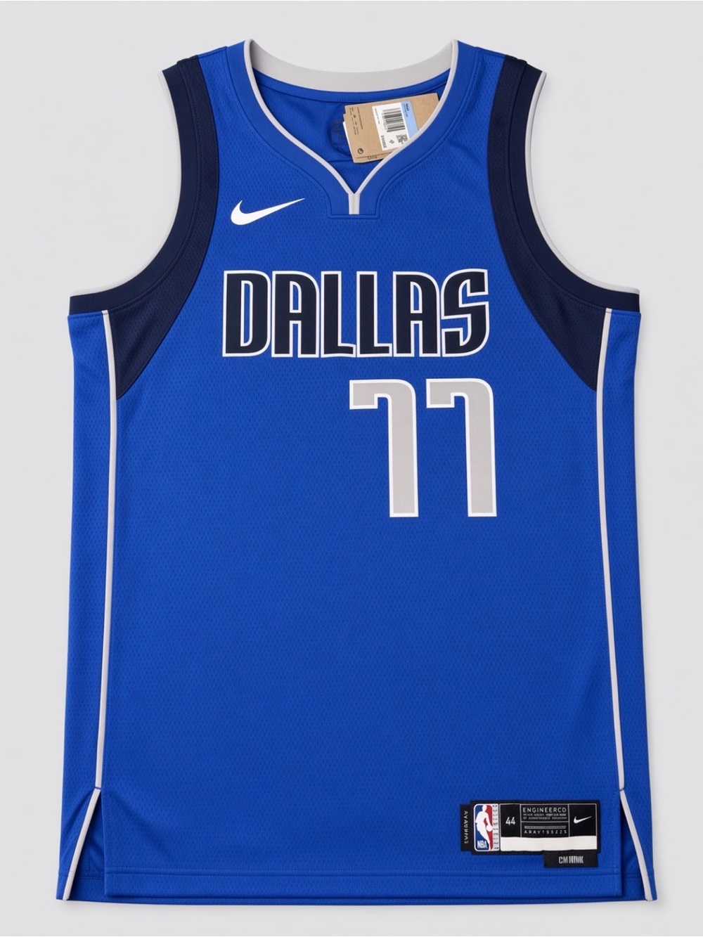 Luka Doncic Nike Dallas Mavericks Jersey New w tags Men's medium
